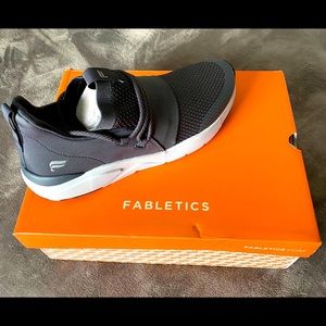 Zuma sneakers by Fabletics